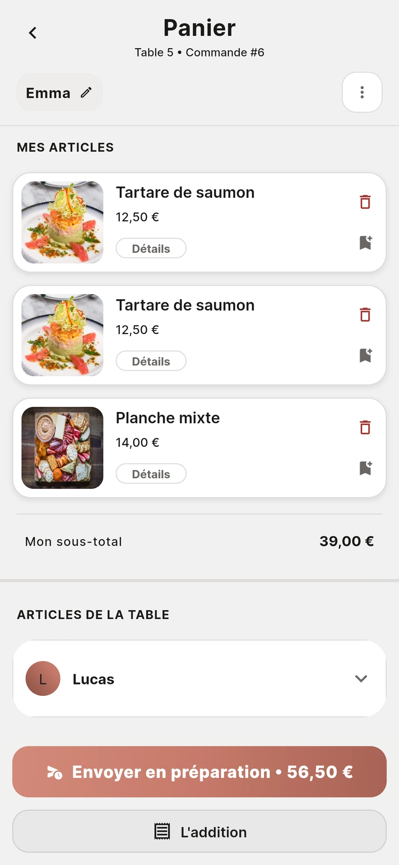 Le panier partagé de la table sur le téléphone d'un client : ses articles et ceux des autres convives